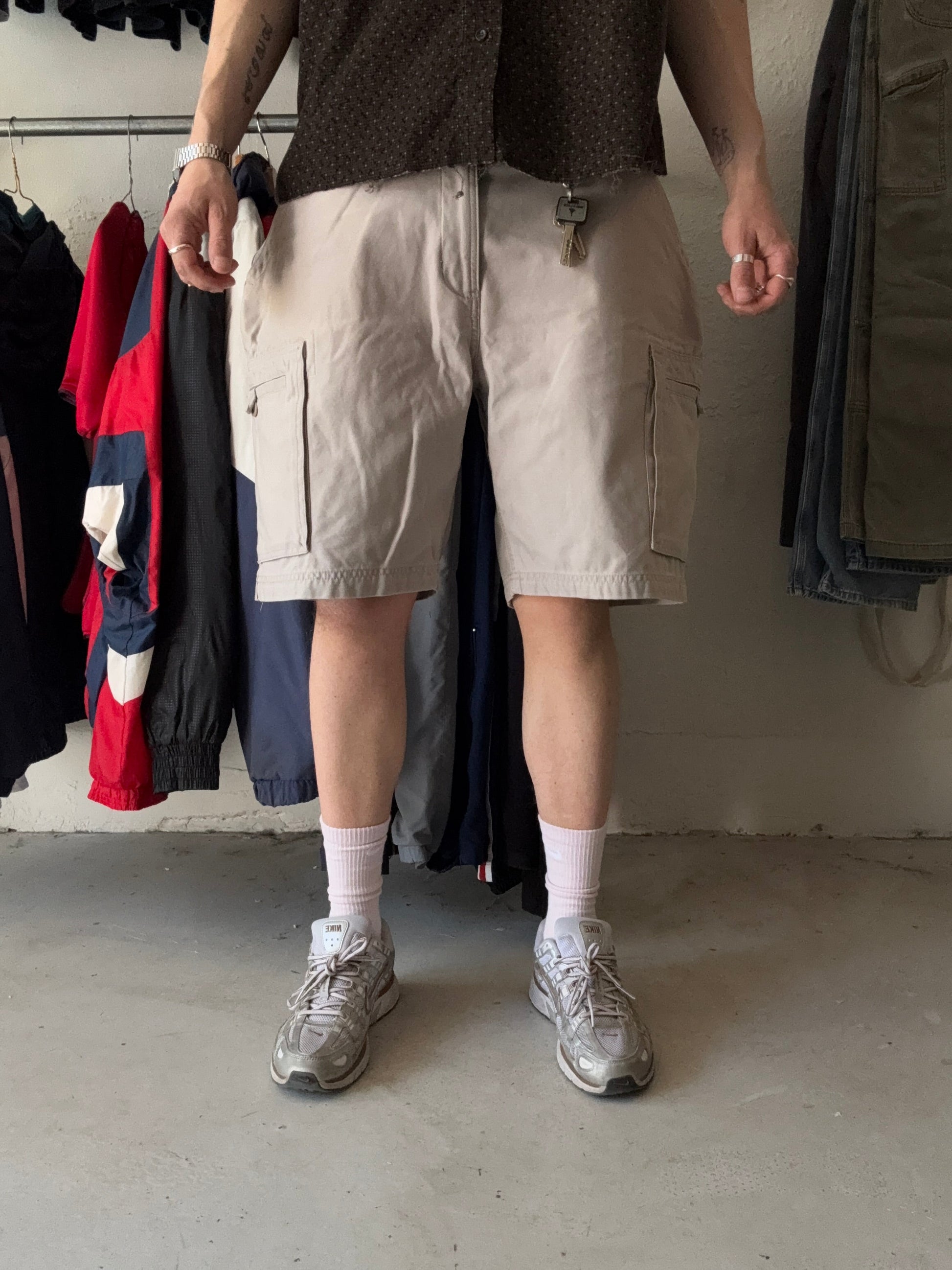 W34 | cargo shorts | beige | - Re:Junk Vintage