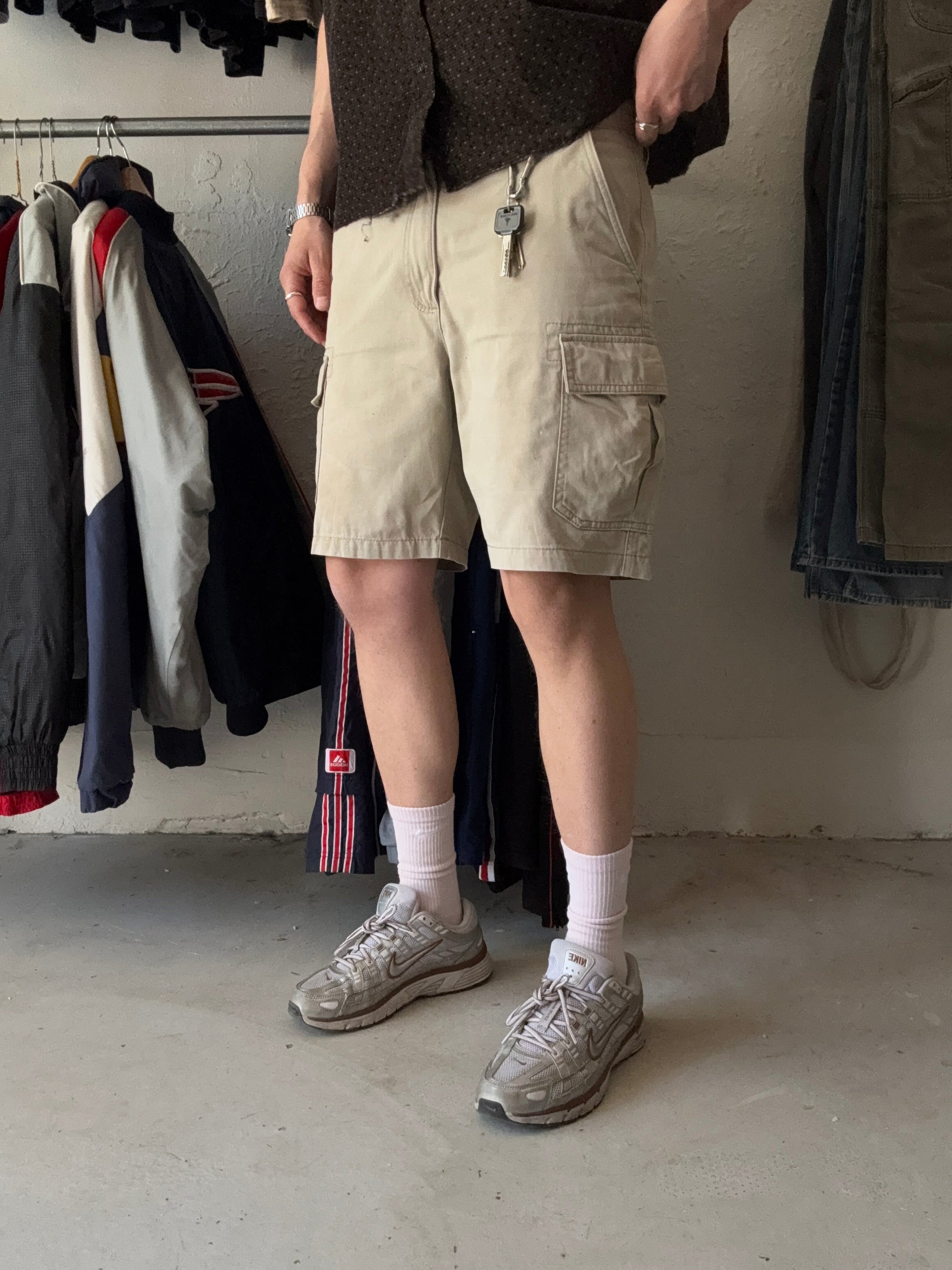 W34 | cargo shorts | Beige | - Re:Junk Vintage