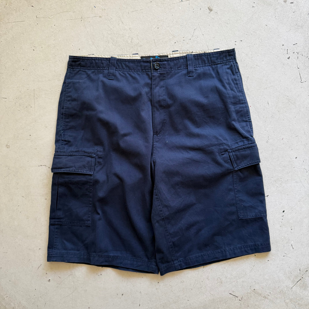 W34 | cargo shorts | navy | - Re:Junk Vintage