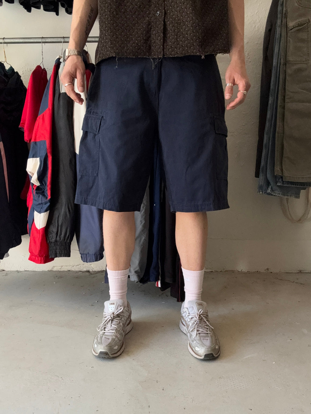 W34 | cargo shorts | navy | - Re:Junk Vintage