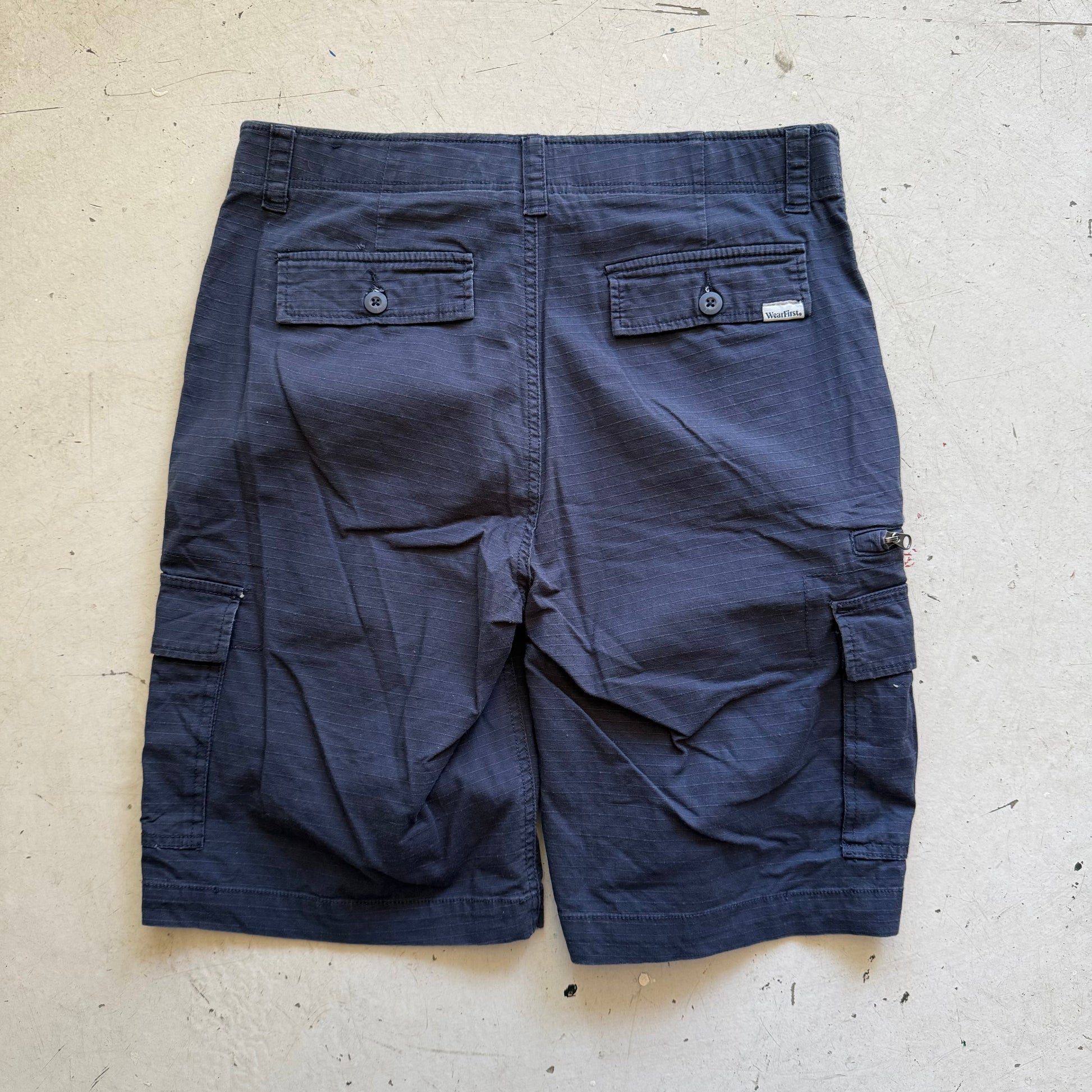 W34 | cargo shorts | navy | - Re:Junk Vintage