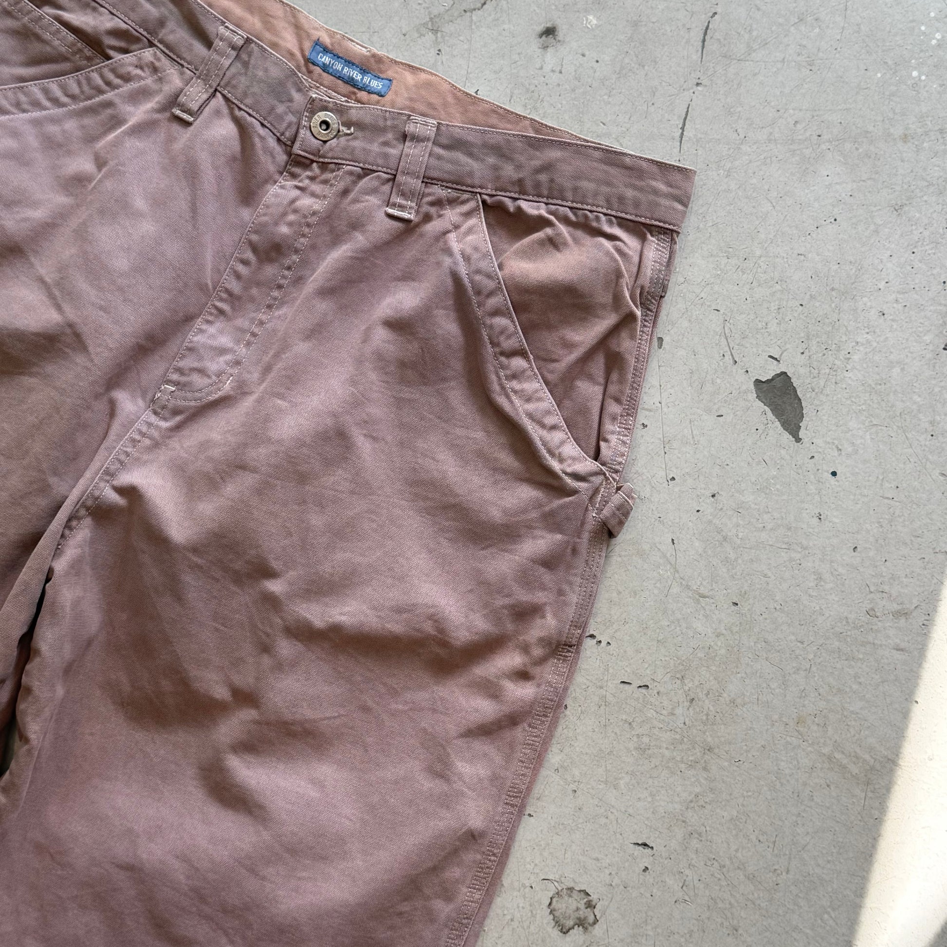 W34: Vintage denim jorts – loose fit workwear shorts - Re:Junk Vintage