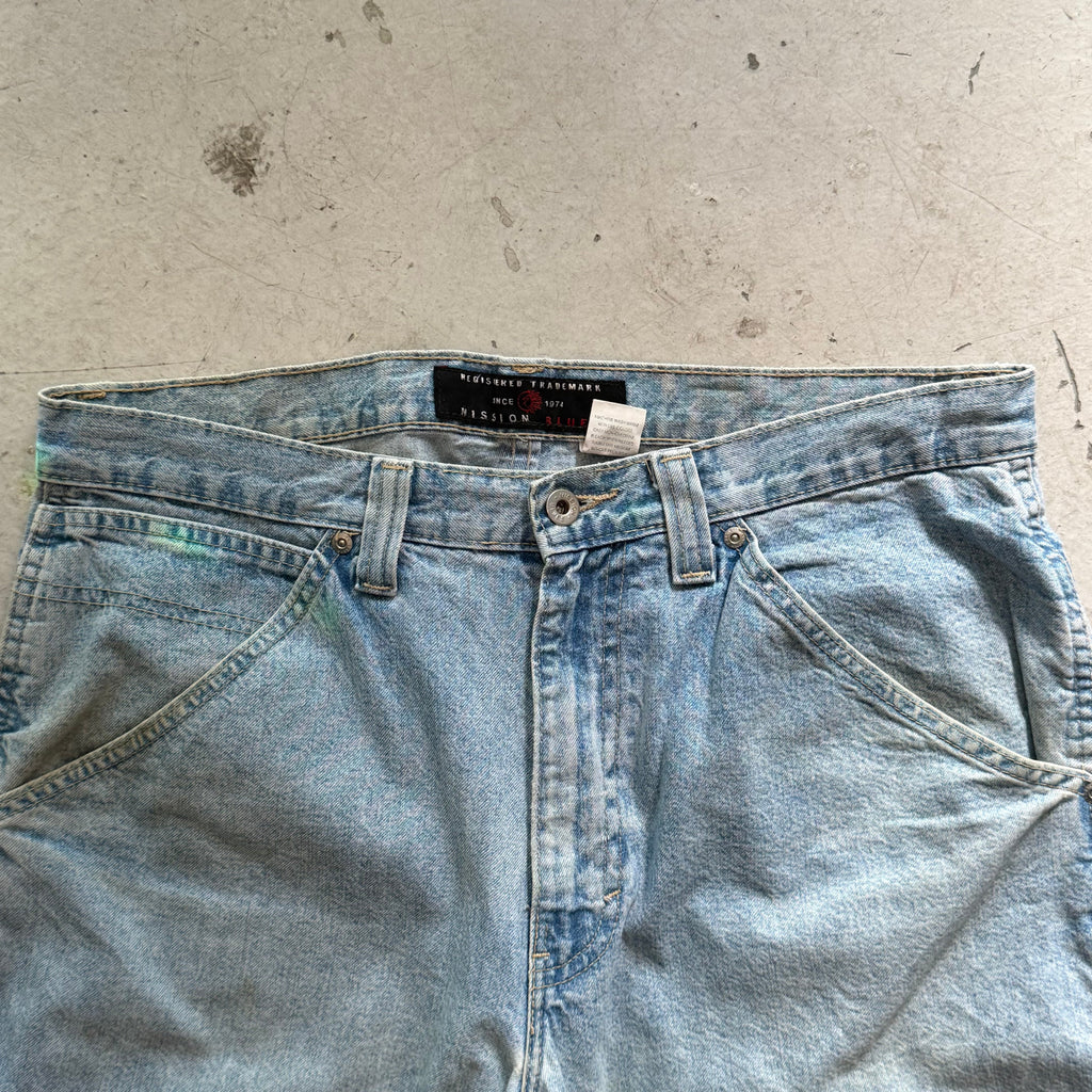 W34: Vintage denim jorts – loose fit workwear shorts - Re:Junk Vintage