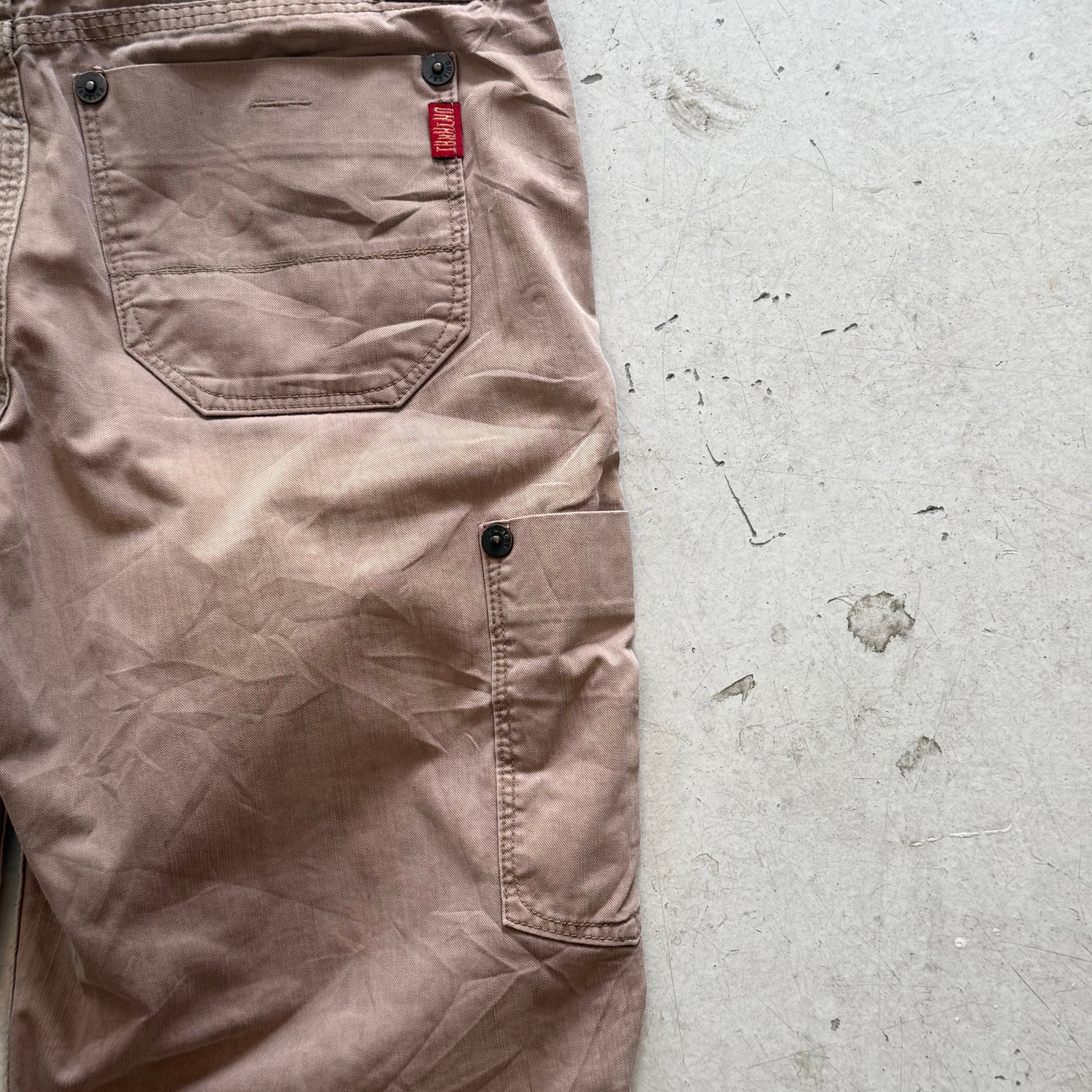 W36: Vintage denim jorts – loose fit workwear shorts - Re:Junk Vintage