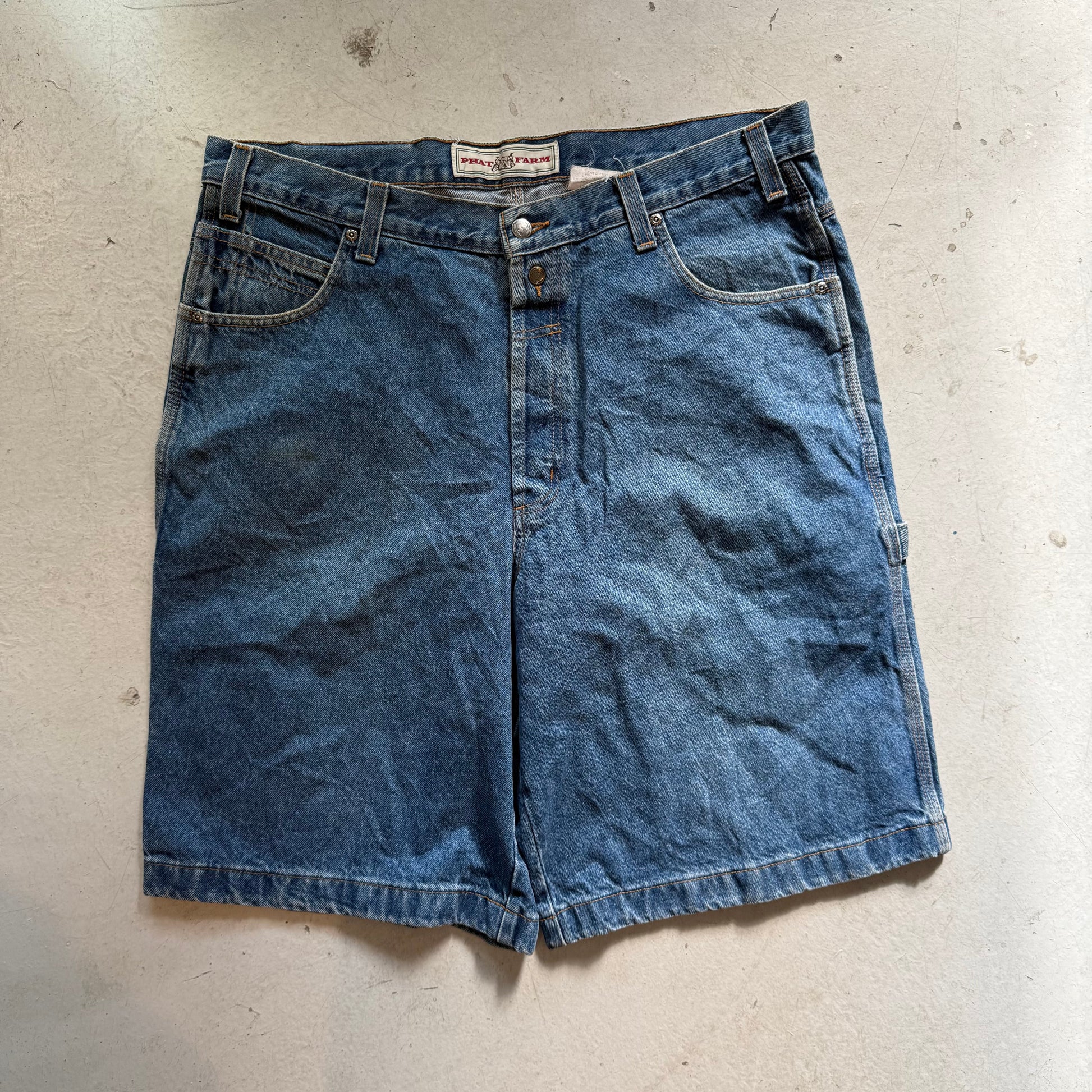 W36: Vintage denim jorts – loose fit workwear shorts - Re:Junk Vintage