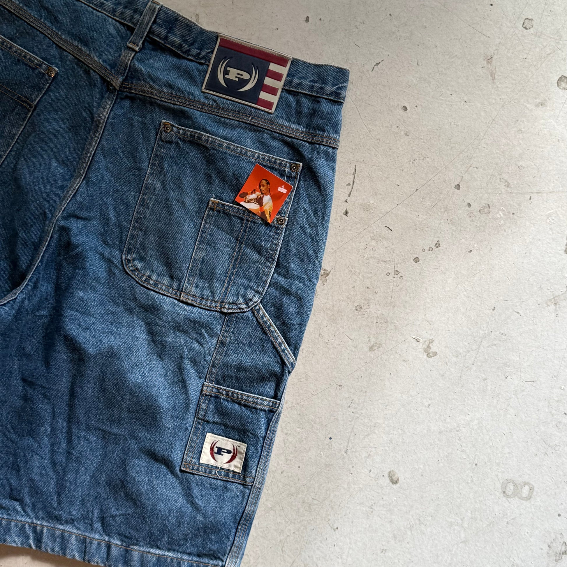 W36: Vintage denim jorts – loose fit workwear shorts - Re:Junk Vintage