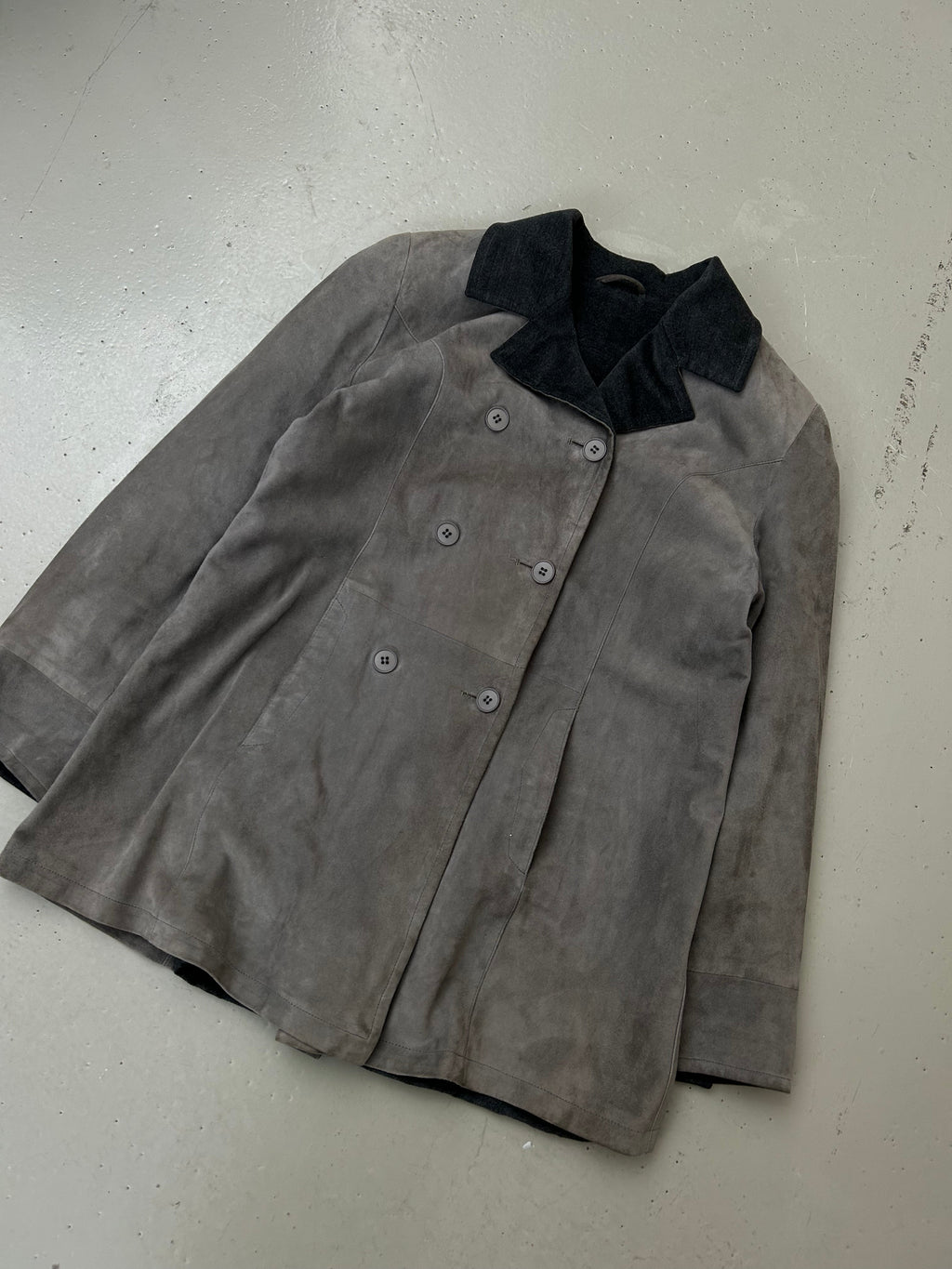 Women Suede Jacket - Medium - Re:Junk Vintage