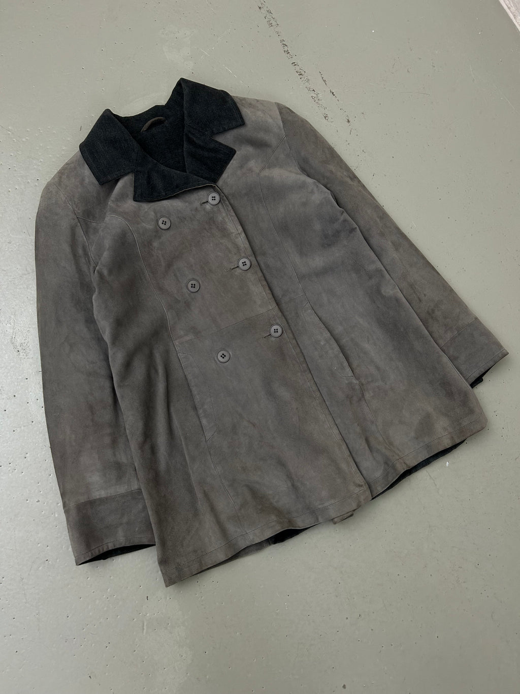 Women Suede Jacket - Medium - Re:Junk Vintage