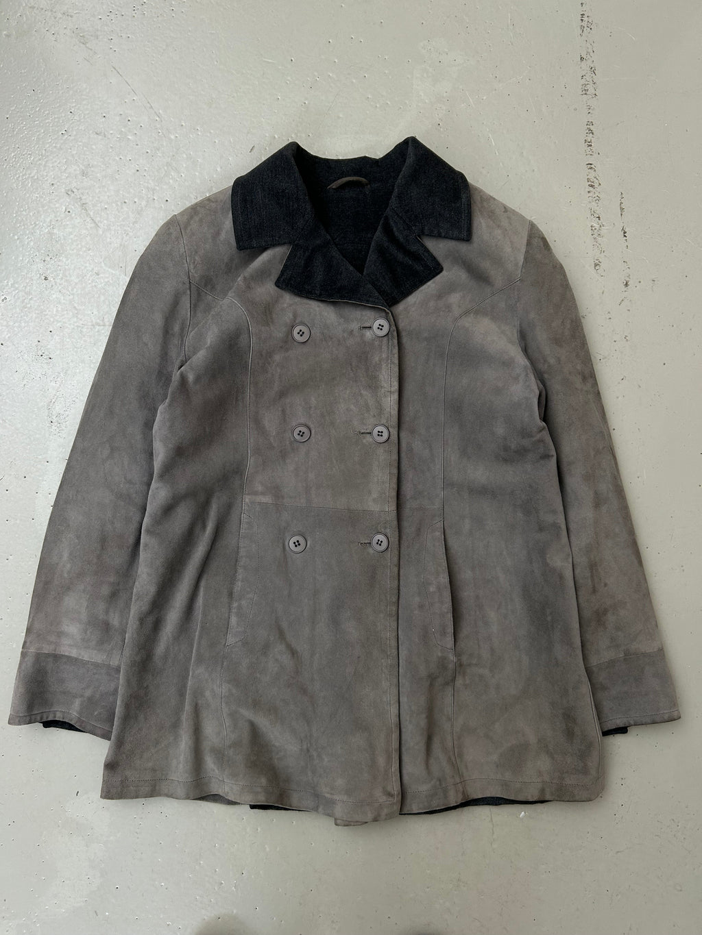 Women Suede Jacket - Medium - Re:Junk Vintage