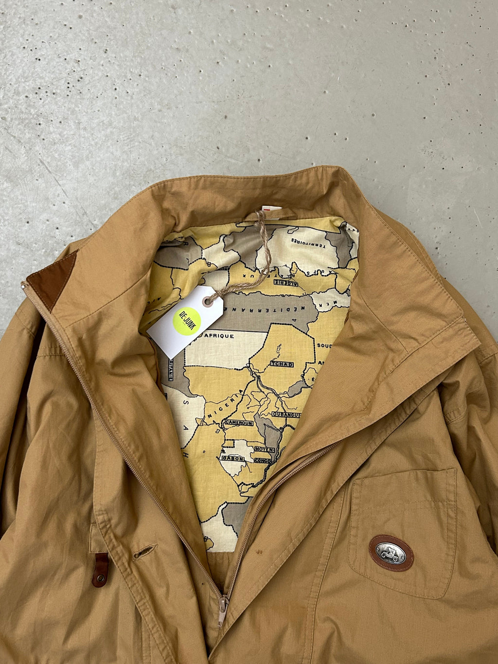 Women Vintage Jacket - Medium - Re:Junk Vintage