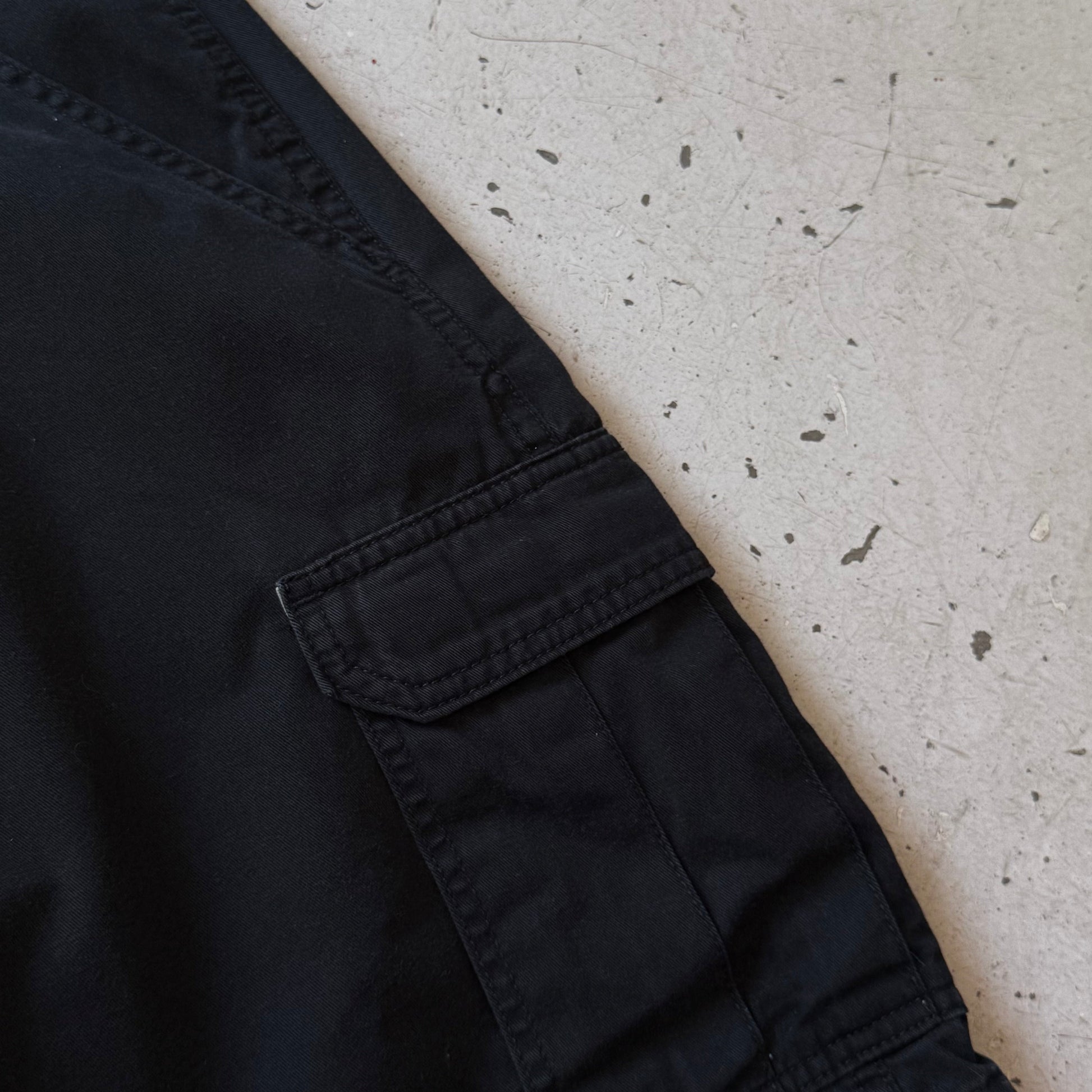 Wrangler | cargo shorts | sort | W32 - Re:Junk Vintage