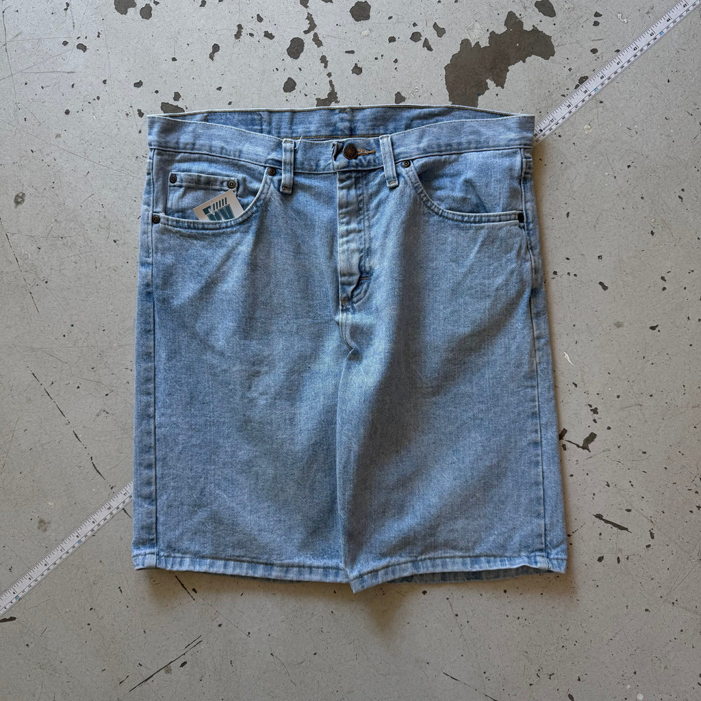 Wrangler | denim shorts | lys blå | W32 - Re:Junk Vintage